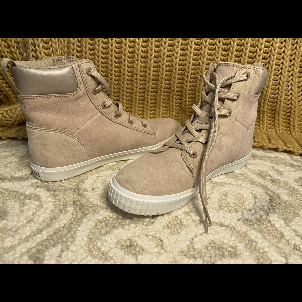 Pink Timberlands. Too cute and skater cool!